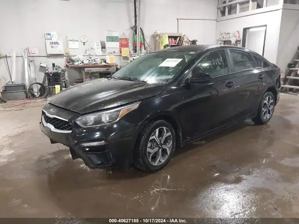 3KPF24AD6KE023192 2019 KIA FORTE - Image 2