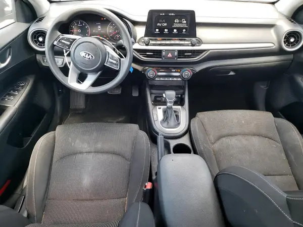3KPF24AD6KE023399 2019 KIA FORTE - Image 8