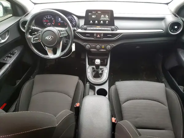 3KPF24AD6KE031955 2019 KIA FORTE - Image 8