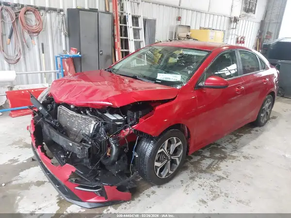 3KPF24AD6KE036511 2019 KIA FORTE - Image 2