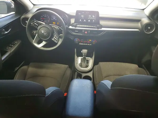 3KPF24AD6KE037299 2019 KIA FORTE - Image 8