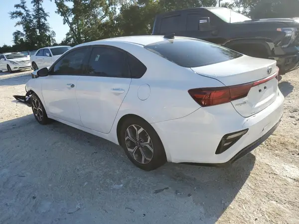 3KPF24AD6KE040655 2019 KIA FORTE - Image 2