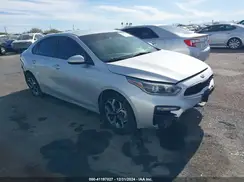 3KPF24AD6KE040851 2019 KIA FORTE