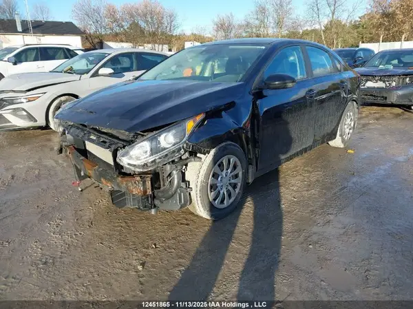 3KPF24AD6KE043264 2019 KIA FORTE - Image 2
