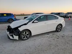 3KPF24AD6KE045404 2019 KIA FORTE