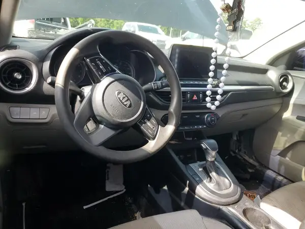 3KPF24AD6KE050070 2019 KIA FORTE - Image 8