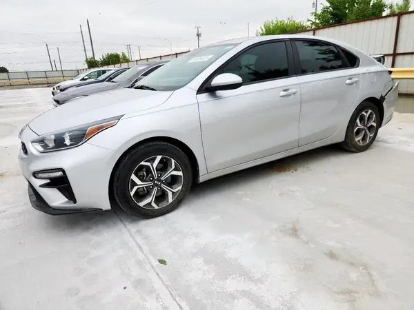 3KPF24AD6KE052546 2019 KIA FORTE - Image 1