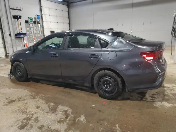 3KPF24AD6KE054247 2019 KIA FORTE - Image 2