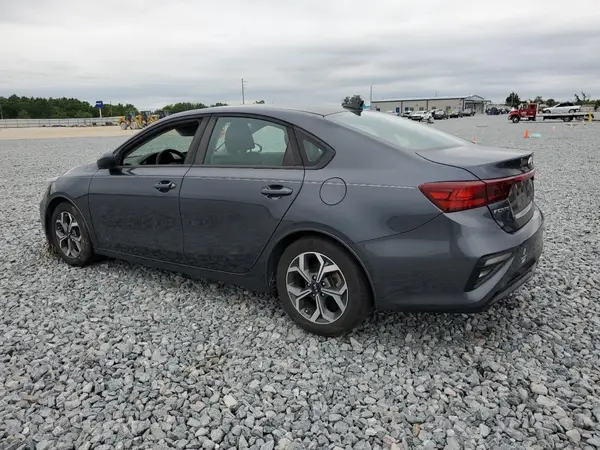 3KPF24AD6KE058895 2019 KIA FORTE - Image 2