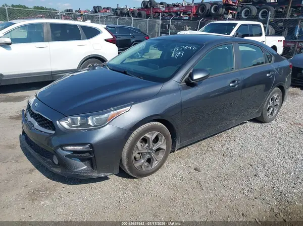 3KPF24AD6KE059142 2019 KIA FORTE - Image 2