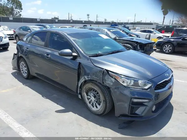 3KPF24AD6KE062882 2019 KIA FORTE - Image 1