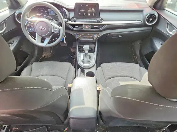 3KPF24AD6KE063126 2019 KIA FORTE - Image 8