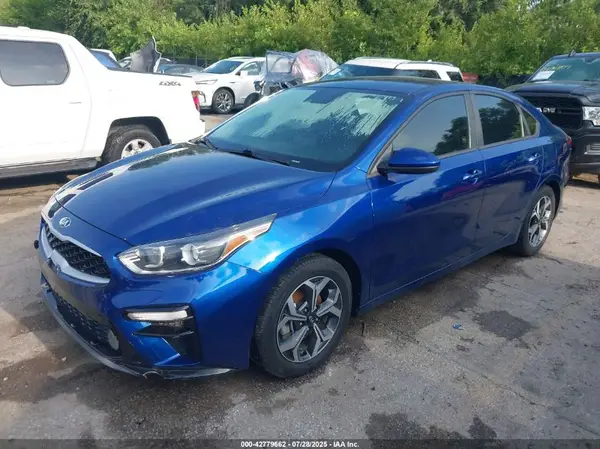 3KPF24AD6KE064003 2019 KIA FORTE - Image 2