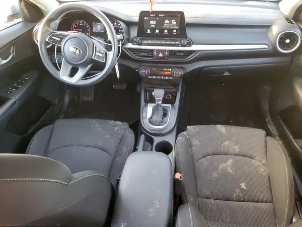 3KPF24AD6KE064115 2019 KIA FORTE - Image 8