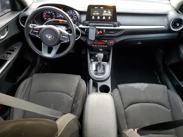 3KPF24AD6KE064941 2019 KIA FORTE - Image 8