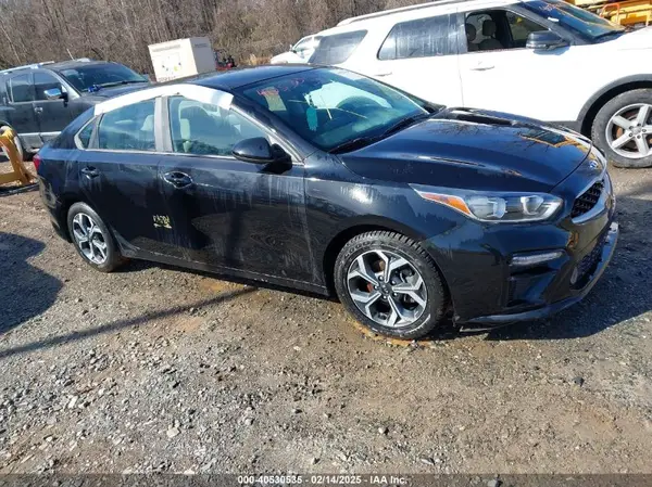3KPF24AD6KE067628 2019 KIA FORTE - Image 1