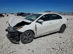 3KPF24AD6KE069413 2019 KIA FORTE
