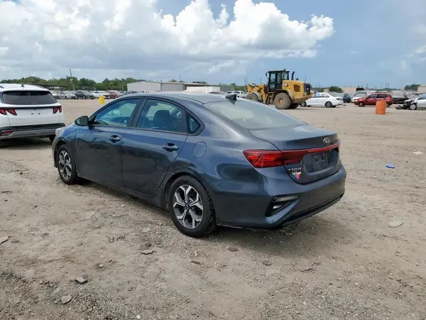3KPF24AD6KE070416 2019 KIA FORTE - Image 2