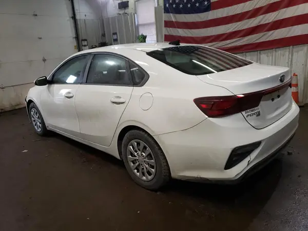 3KPF24AD6KE073963 2019 KIA FORTE - Image 2