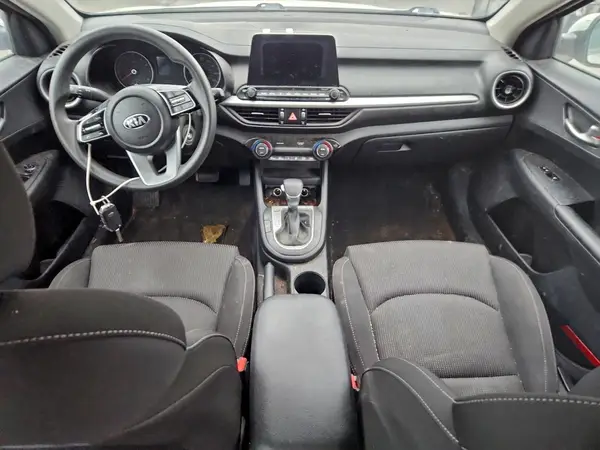 3KPF24AD6KE076541 2019 KIA FORTE - Image 8