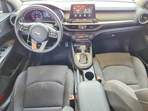 3KPF24AD6KE077320 2019 KIA FORTE - Image 8