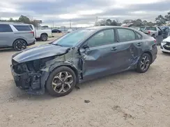 3KPF24AD6KE083117 2019 KIA FORTE
