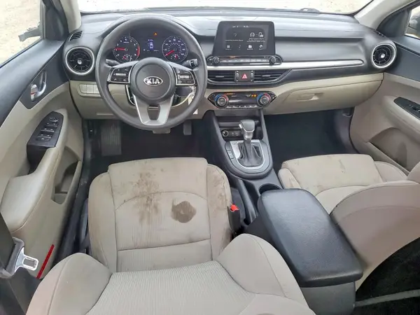 3KPF24AD6KE083117 2019 KIA FORTE - Image 8