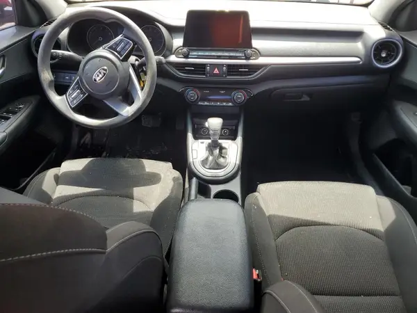 3KPF24AD6KE083361 2019 KIA FORTE - Image 8