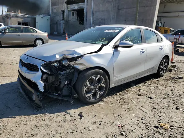 3KPF24AD6KE084249 2019 KIA FORTE - Image 1