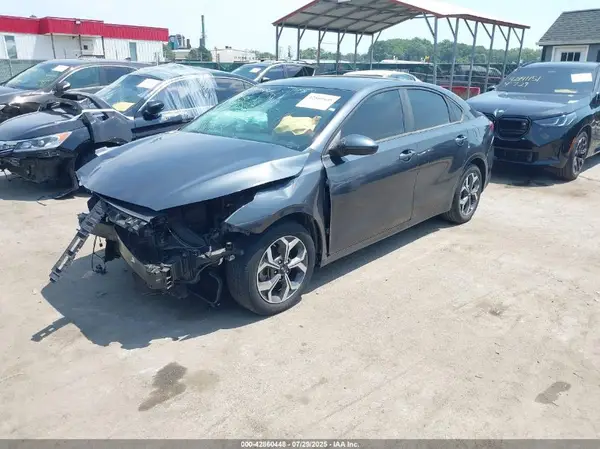 3KPF24AD6KE085188 2019 KIA FORTE - Image 2