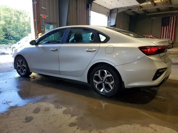 3KPF24AD6KE087359 2019 KIA FORTE - Image 2