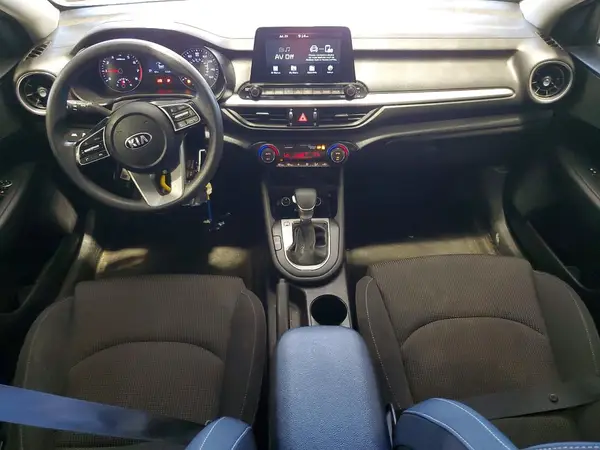 3KPF24AD6KE087359 2019 KIA FORTE - Image 8