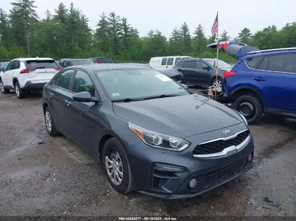 3KPF24AD6KE087975 2019 KIA FORTE - Image 1