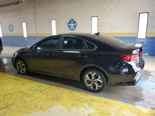 3KPF24AD6KE091573 2019 KIA FORTE - Image 2
