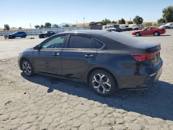 3KPF24AD6KE092741 2019 KIA FORTE - Image 2