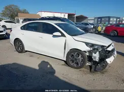 3KPF24AD6KE096322 2019 KIA FORTE
