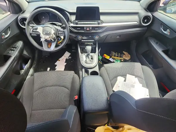 3KPF24AD6KE097597 2019 KIA FORTE - Image 8