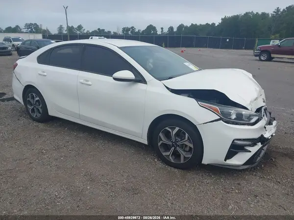 3KPF24AD6KE098457 2019 KIA FORTE - Image 1