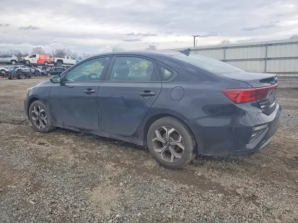 3KPF24AD6KE099236 2019 KIA FORTE - Image 2