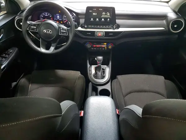 3KPF24AD6KE103253 2019 KIA FORTE - Image 8