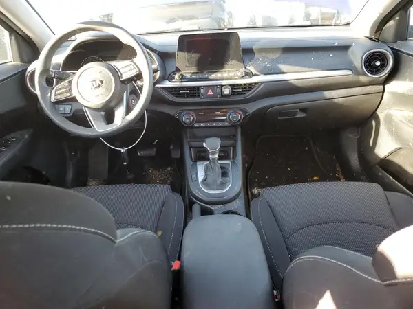 3KPF24AD6KE105763 2019 KIA FORTE - Image 8
