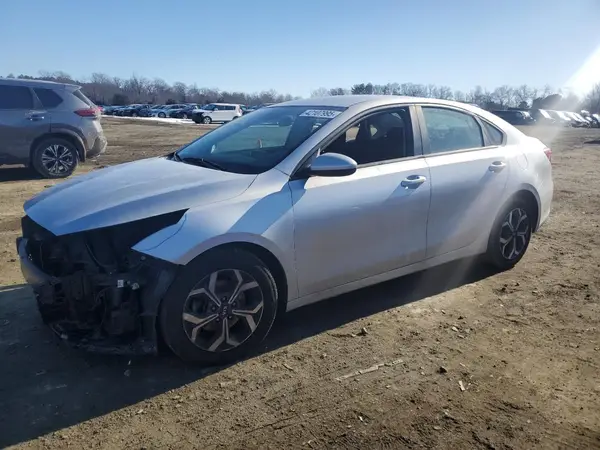 3KPF24AD6KE105973 2019 KIA FORTE - Image 1