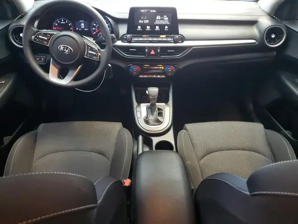 3KPF24AD6KE106931 2019 KIA FORTE - Image 8