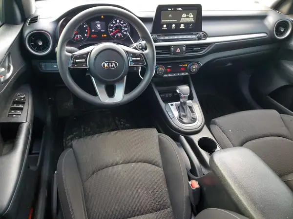 3KPF24AD6KE108307 2019 KIA FORTE - Image 8