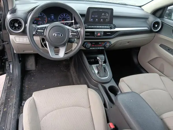 3KPF24AD6KE108548 2019 KIA FORTE - Image 8