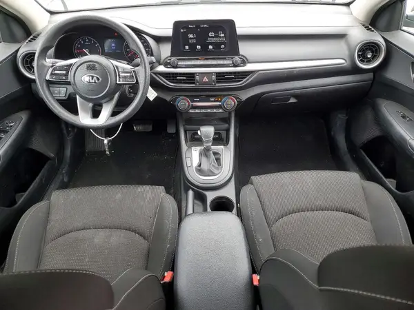 3KPF24AD6KE108968 2019 KIA FORTE - Image 8