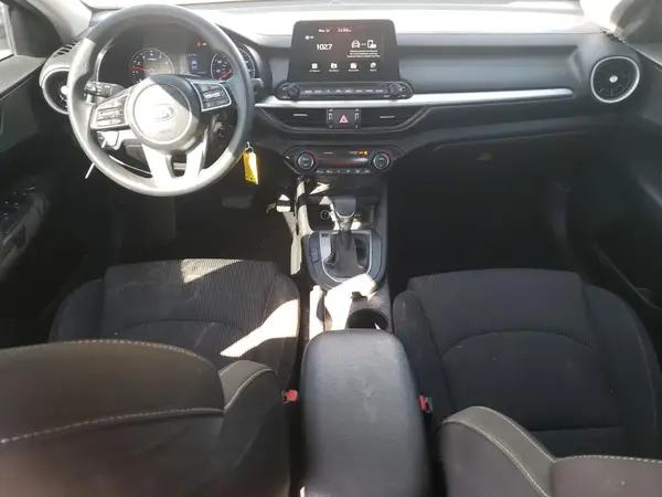 3KPF24AD6KE109537 2019 KIA FORTE - Image 8