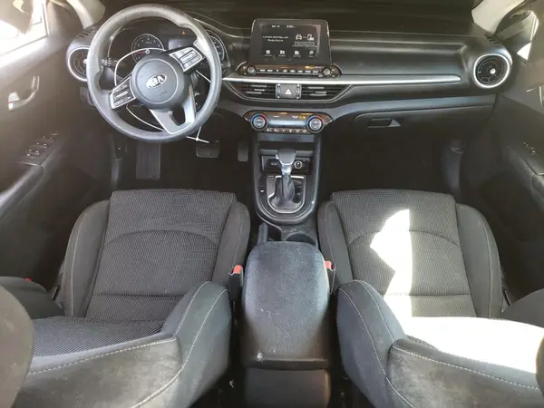 3KPF24AD6KE109831 2019 KIA FORTE - Image 8