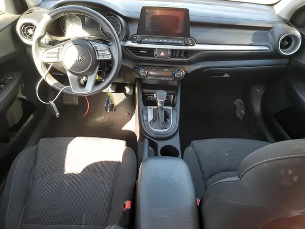3KPF24AD6KE110512 2019 KIA FORTE - Image 8