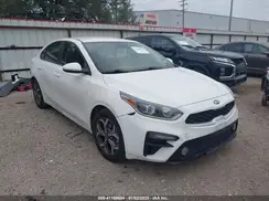 3KPF24AD6KE111627 2019 KIA FORTE